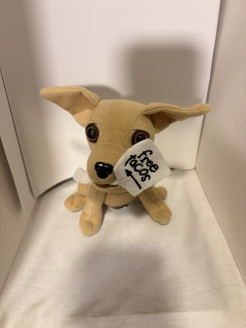 Yo Quiero Taco Bell Chihuahua Dog 6" Plush Stuffed Animal Free Tacos